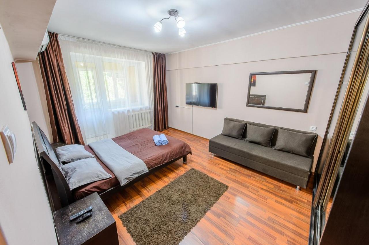 Apartments On Tole By 12 App 51 Almaty Ngoại thất bức ảnh