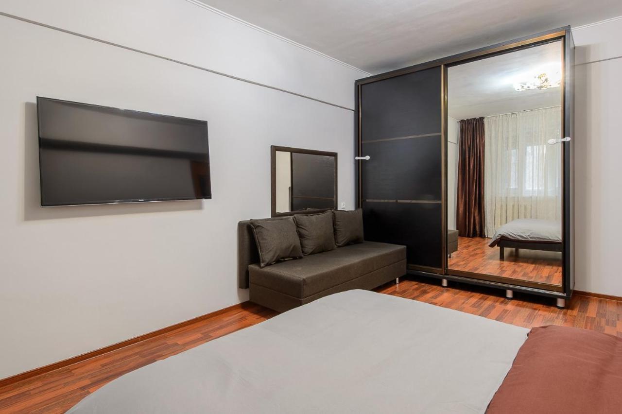 Apartments On Tole By 12 App 51 Almaty Ngoại thất bức ảnh